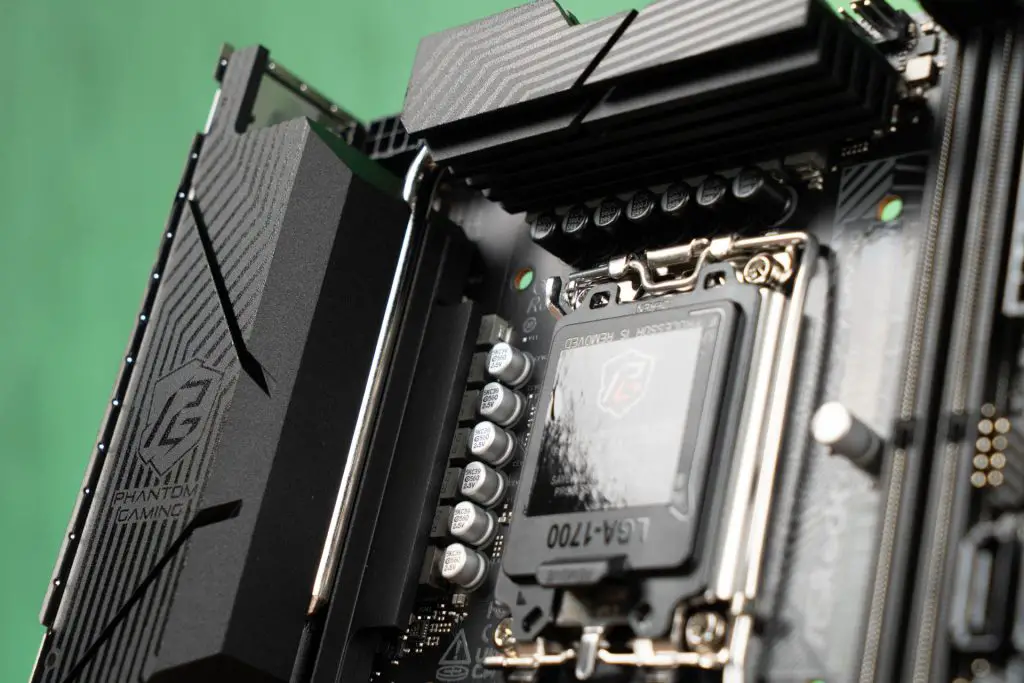 ASRock Z790I Lightning WiFi Phantom Gaming Hands-On Test 2