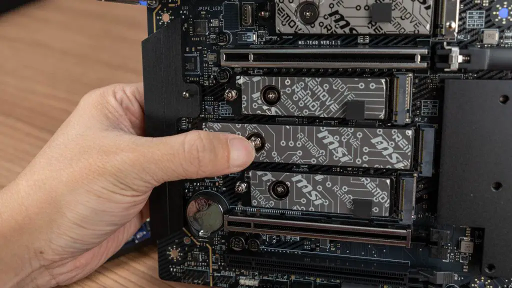 MSI MPG X870E Carbon WiFi 11