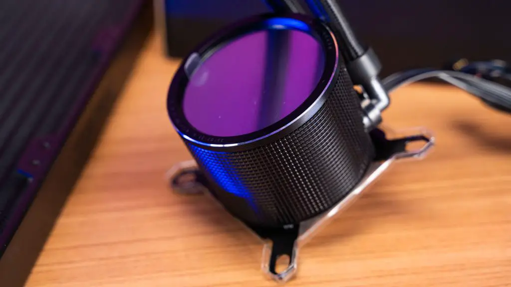ROG Ryuo III 360 ARGB 6