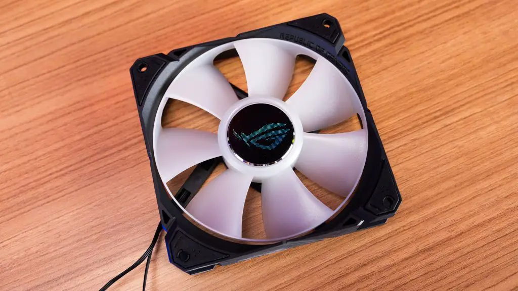 ROG Ryuo III 360 ARGB 7