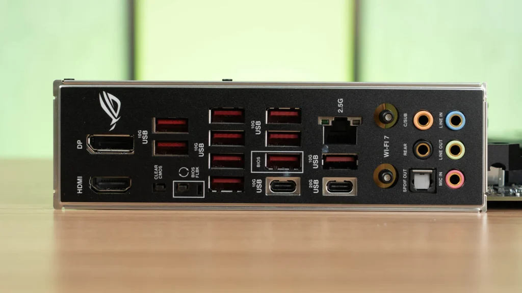 ASUS ROG STRIX Z790 E WiFi II 10